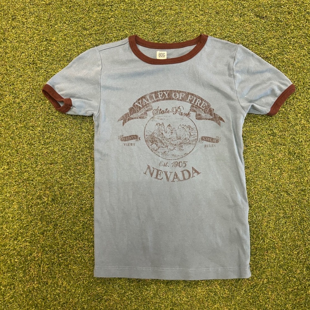 BDG Urban Outfitters Valley of Fire Nevada Ringer T-Shirt Blue Brown Medium